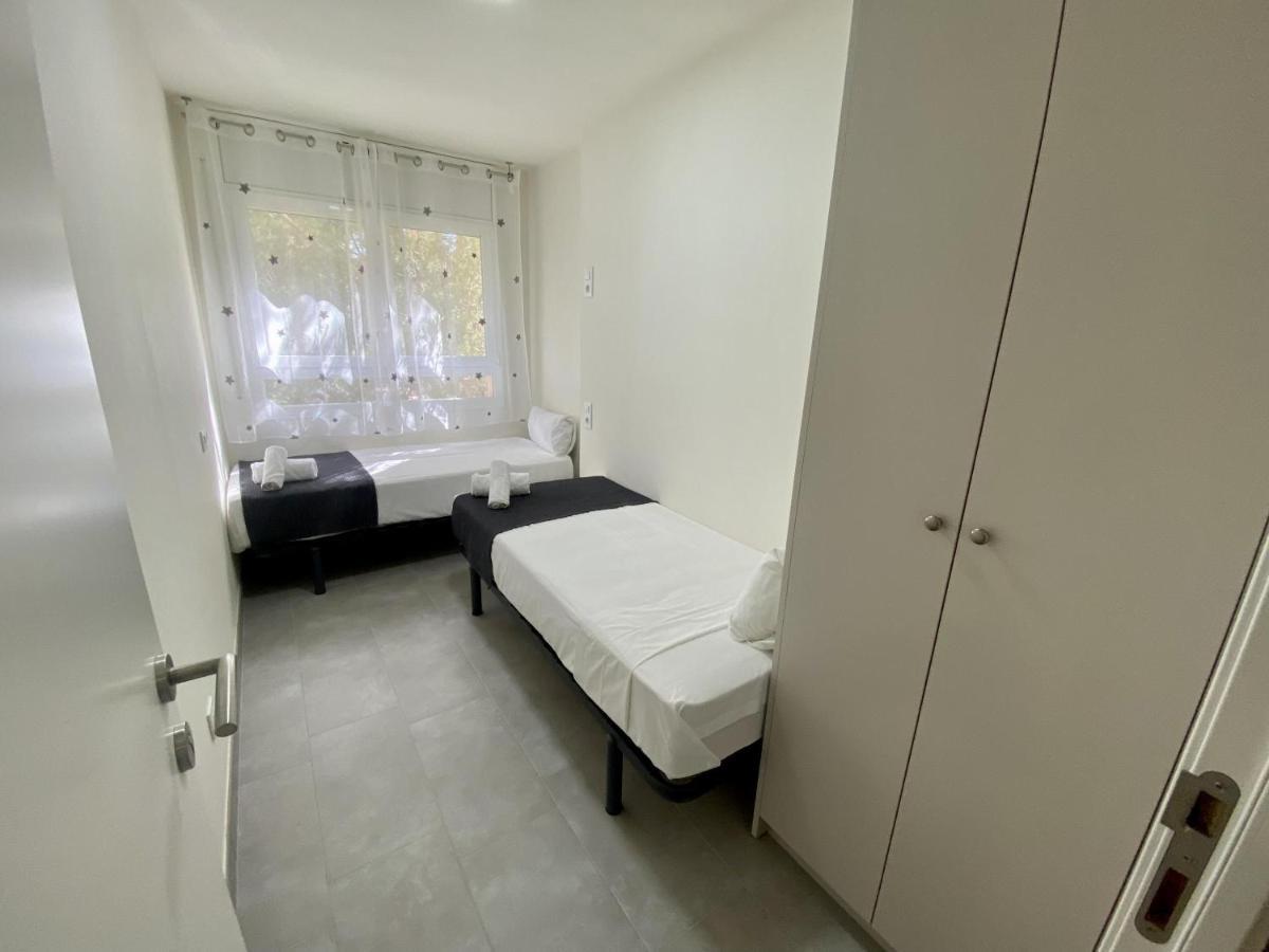 For A Stay Costa Brava Salou Bagian luar foto